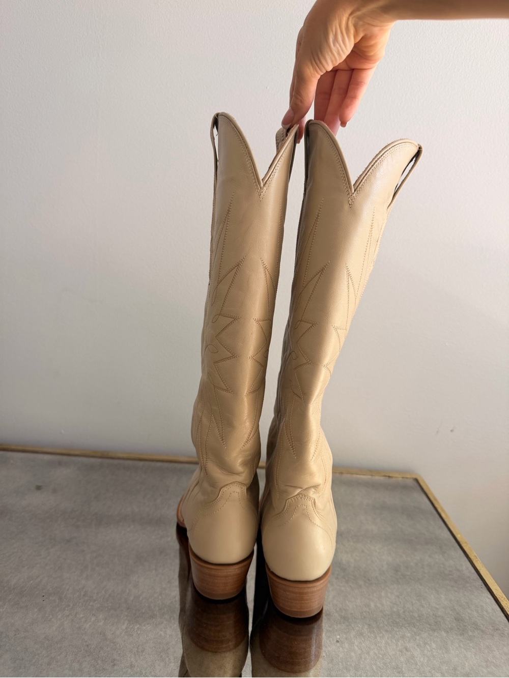 Tecovas The Loretta Cream Cowhide Boots 7.5 - Picture 4 of 9